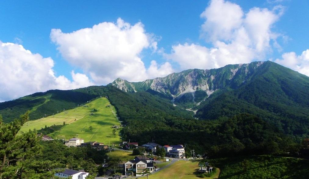 Отель Yamabikoso Daisen  Экстерьер фото